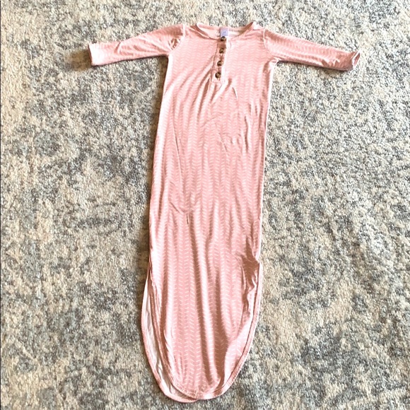 Lou Lou & Company Other - Lou Lou & Company Knotted Gown